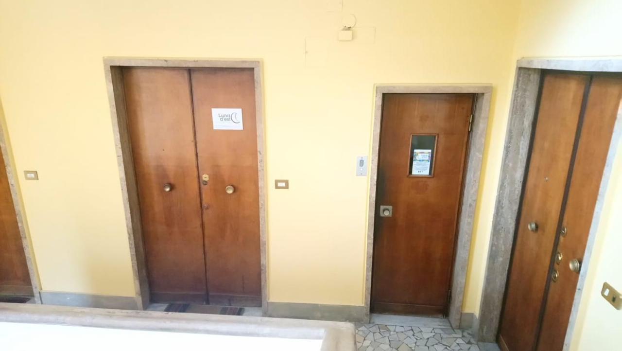 Luna D'Est Acomodação com café da manhã Roma Exterior foto